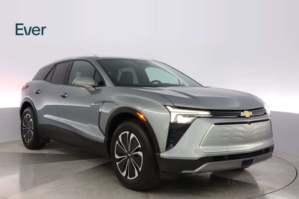 Used 2024 Chevrolet Blazer EV LT AWD/4WD image 13