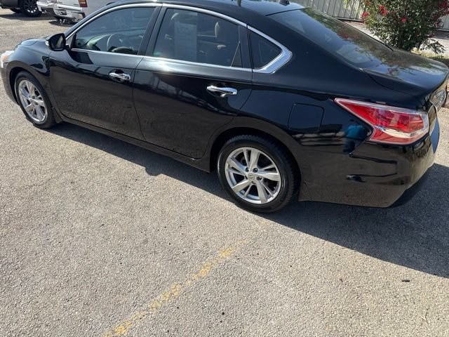 Used 2013 Nissan Altima 2.5 SL w/ Technology Pkg FWD image 21