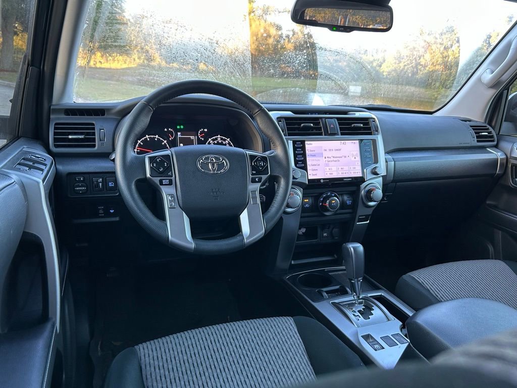 Used 2024 Toyota 4Runner SR5 image 12