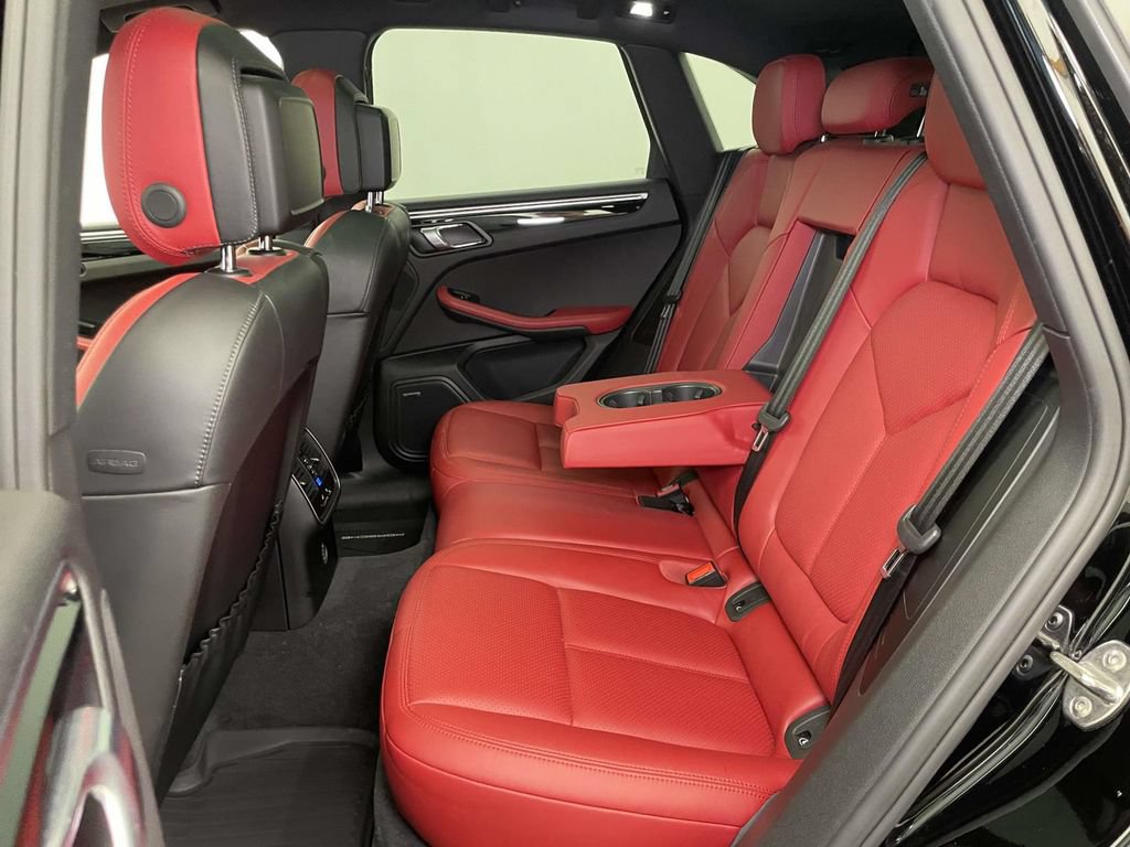 Used 2018 Porsche Macan S AWD/4WD image 15