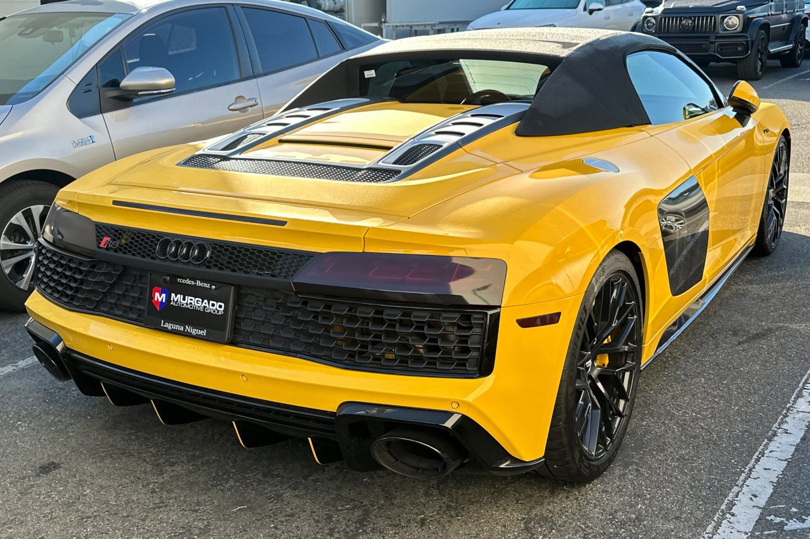 Used 2020 Audi R8 V10 w/ Carbon Exterior Package image 3