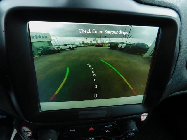 Used 2023 Jeep Renegade Latitude w/ Premium Group image 31