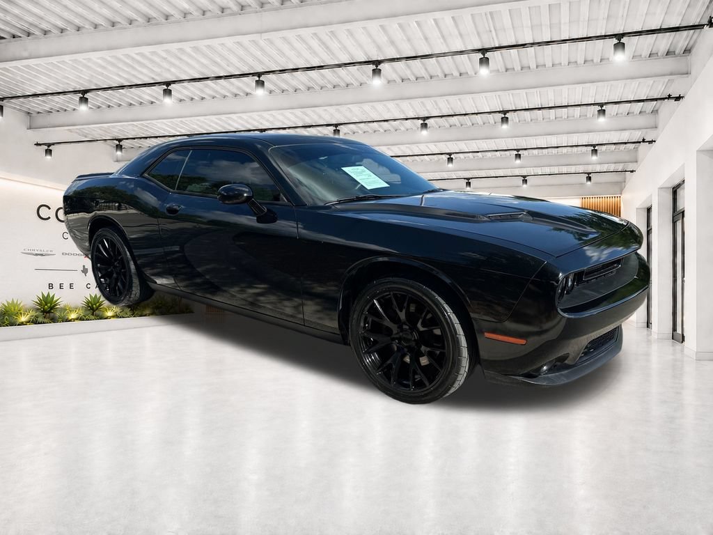 Used 2015 Dodge Challenger R/T Plus