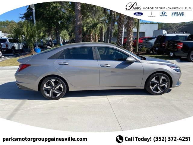 Certified 2023 Hyundai Elantra Limited image 3