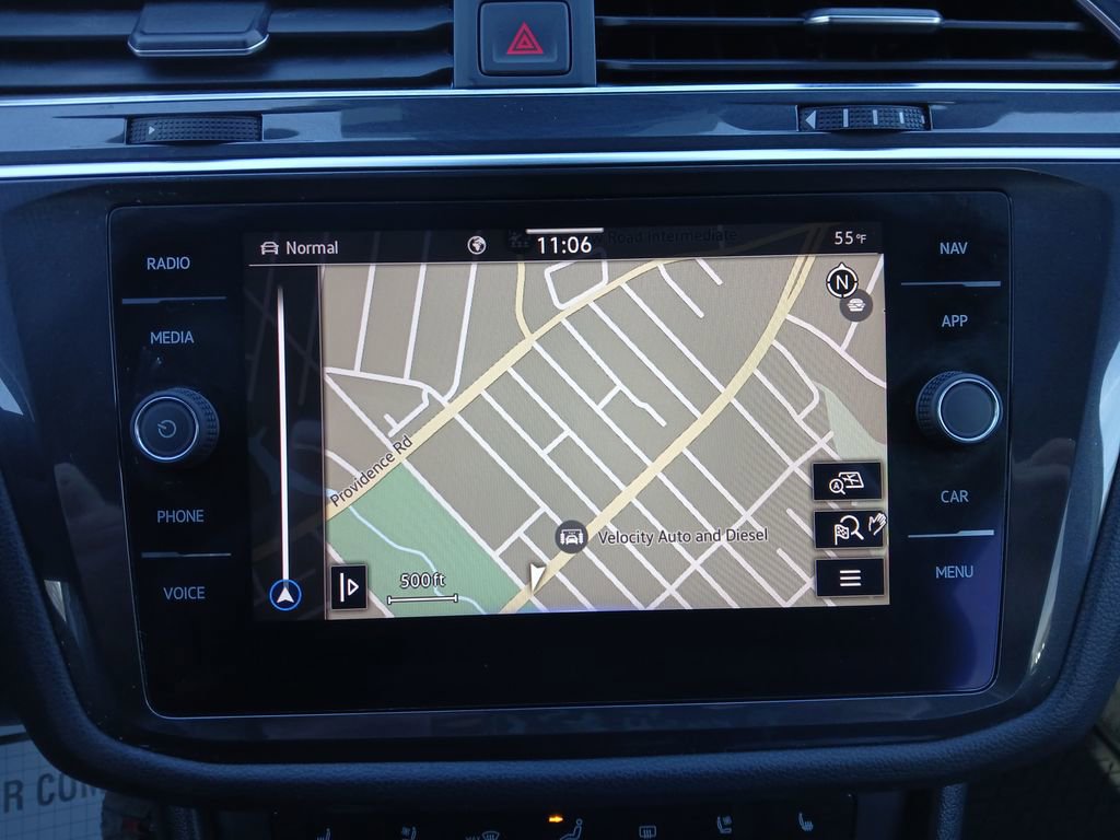 Used 2022 Volkswagen Tiguan SEL R-Line image 20