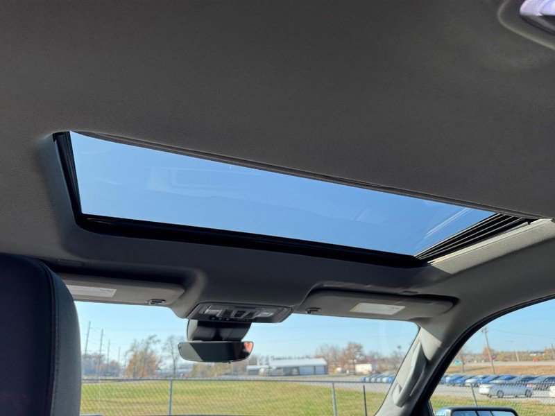 Certified 2022 Chevrolet Silverado 1500 LTZ w/ LTZ Premium Package image 11