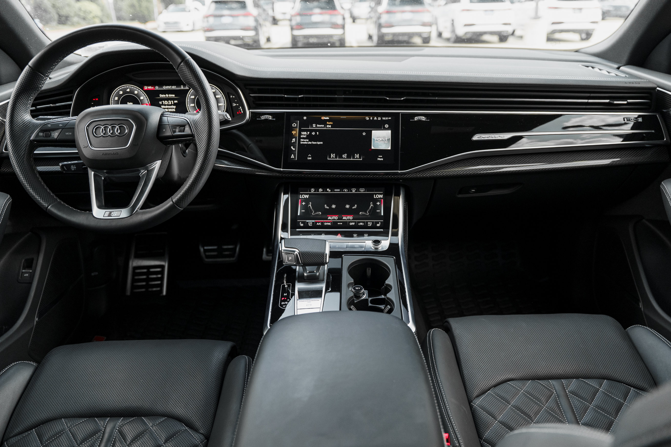 Used 2023 Audi SQ8 Prestige AWD/4WD image 8
