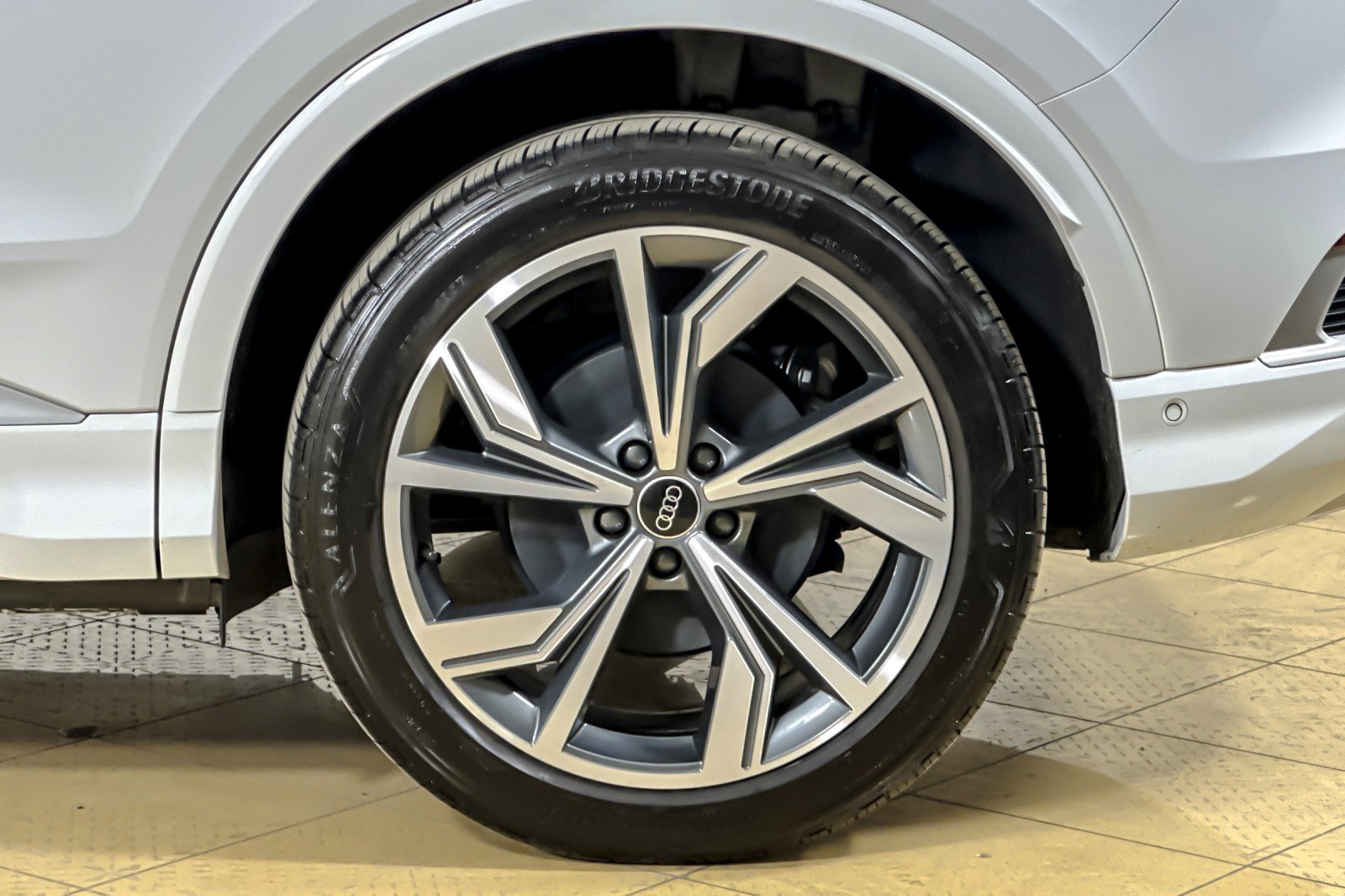 Certified 2023 Audi Q4 e-tron Prestige AWD/4WD image 25