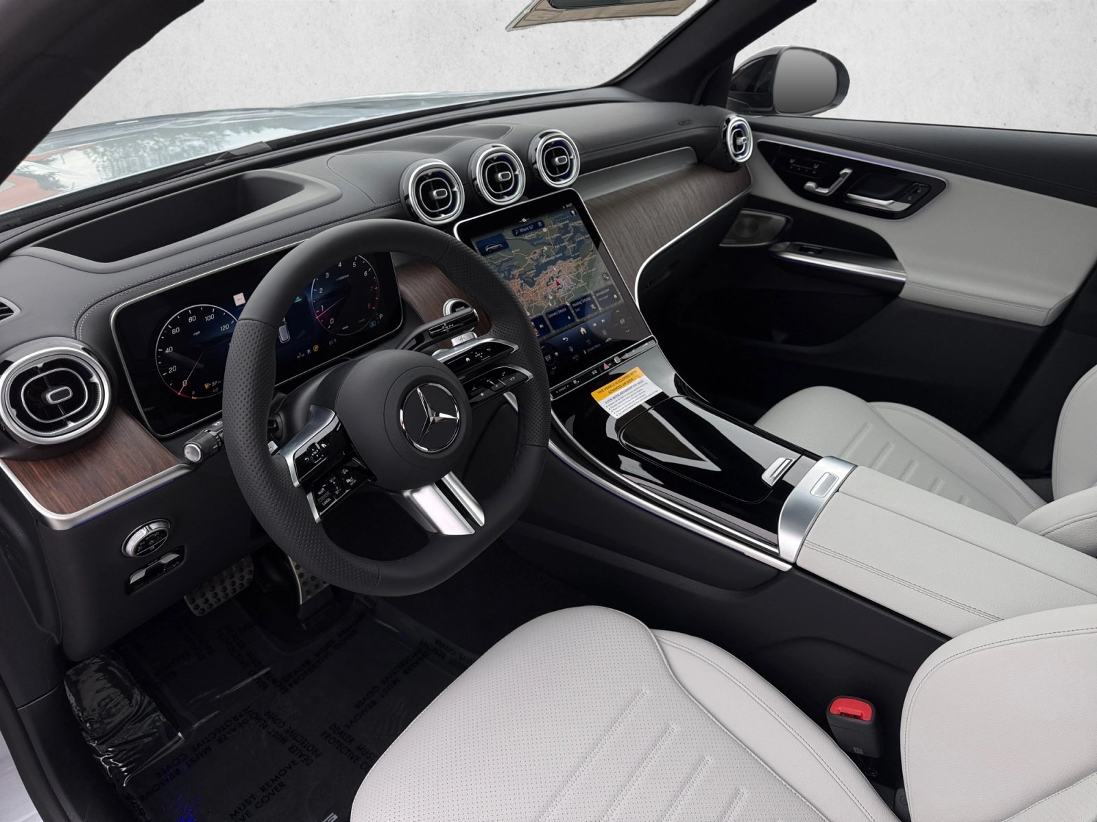New 2027 Mercedes-Benz GLC 300 4MATIC image 11