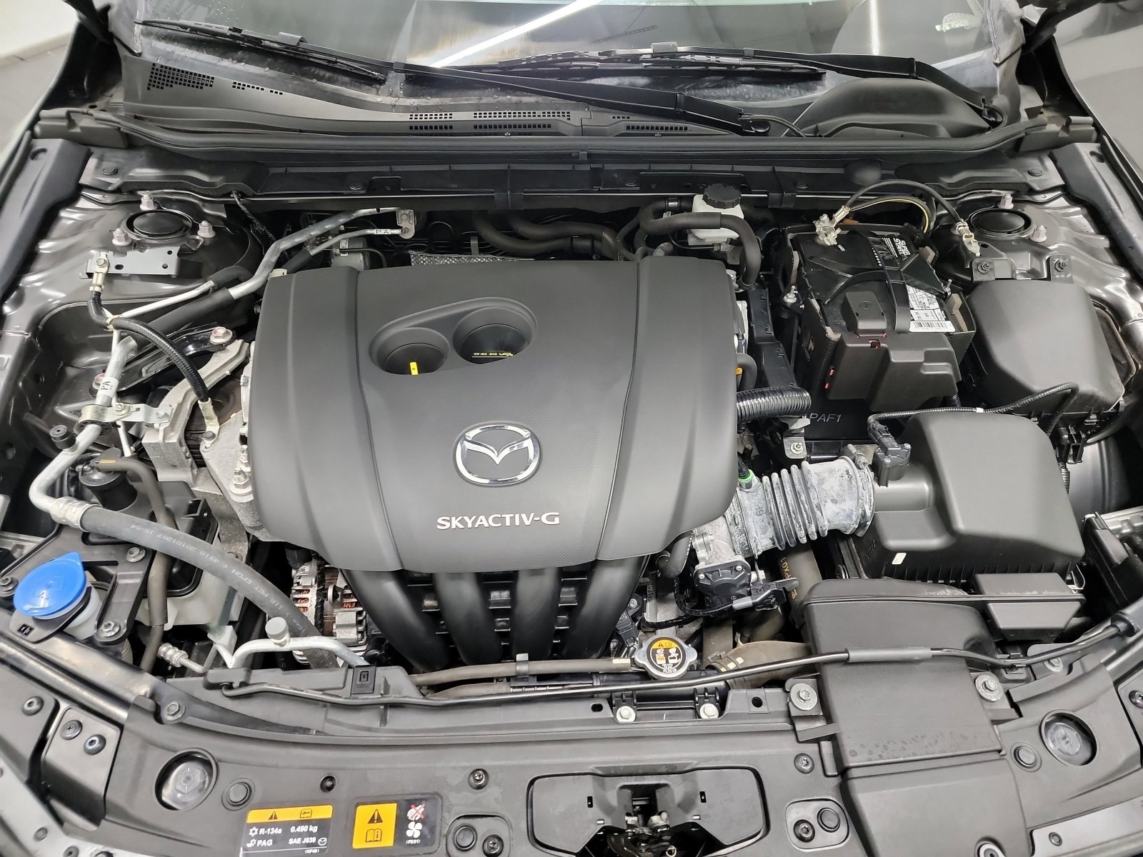 Used 2019 MAZDA MAZDA3 Sedan w/ Preferred Package image 24