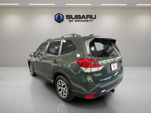 Certified 2023 Subaru Forester Premium AWD/4WD image 3