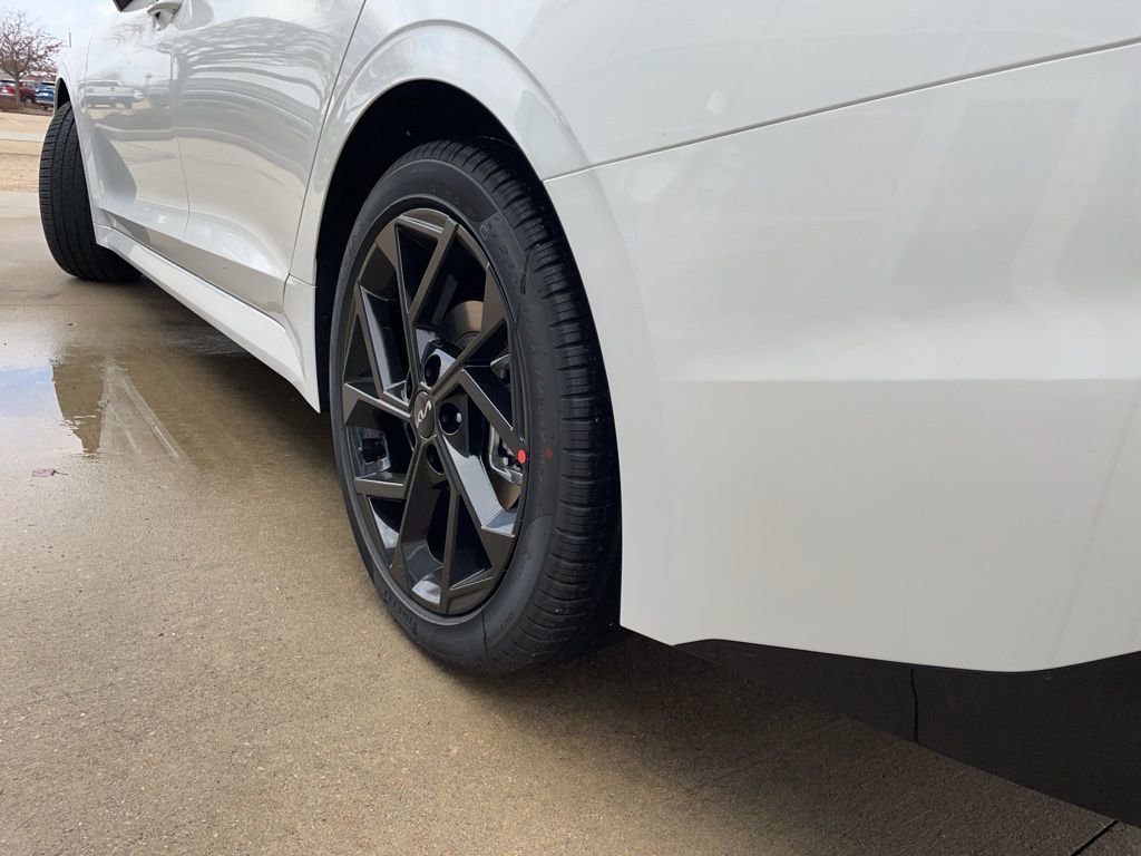 New 2026 Kia K5 GT-Line image 18