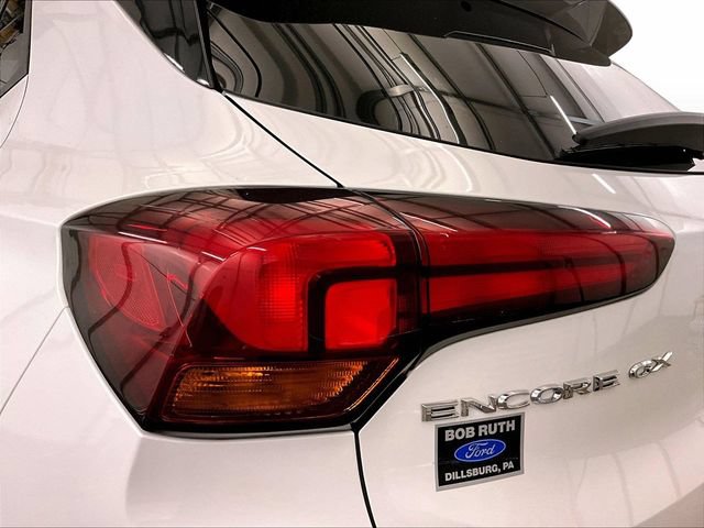 Used 2021 Buick Encore GX Preferred w/ Cold Weather Comfort Package FWD image 28