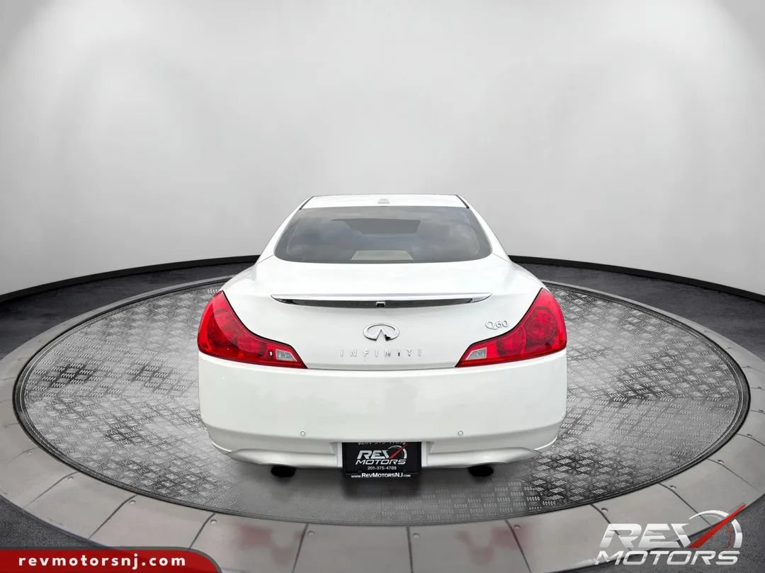 Used 2014 INFINITI Q60 Journey w/ Premium Package RWD image 4
