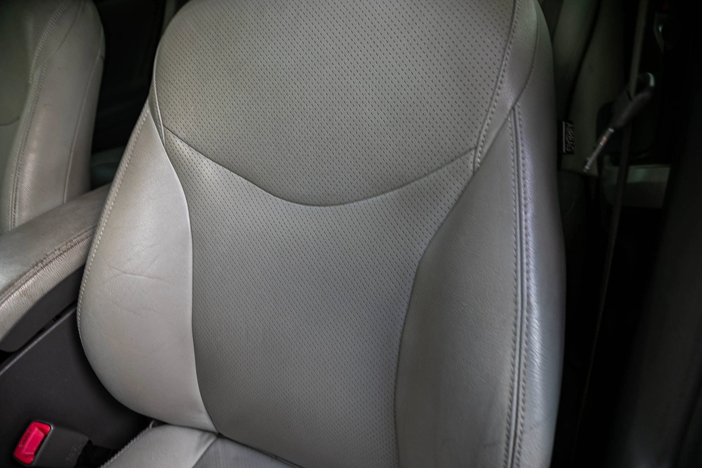 Used 2011 Toyota Prius Four w/ Solar Roof Pkg image 31