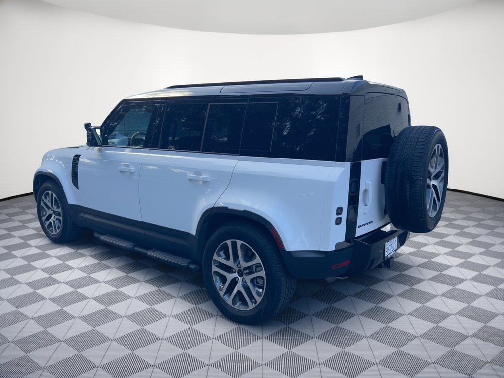 Used 2026 Land Rover Defender 110 S AWD/4WD image 3