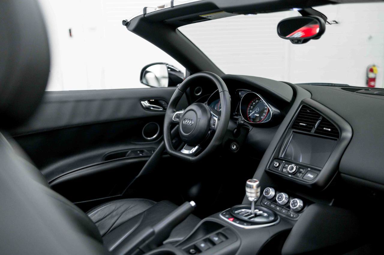 Used 2011 Audi R8 V10 AWD/4WD image 51