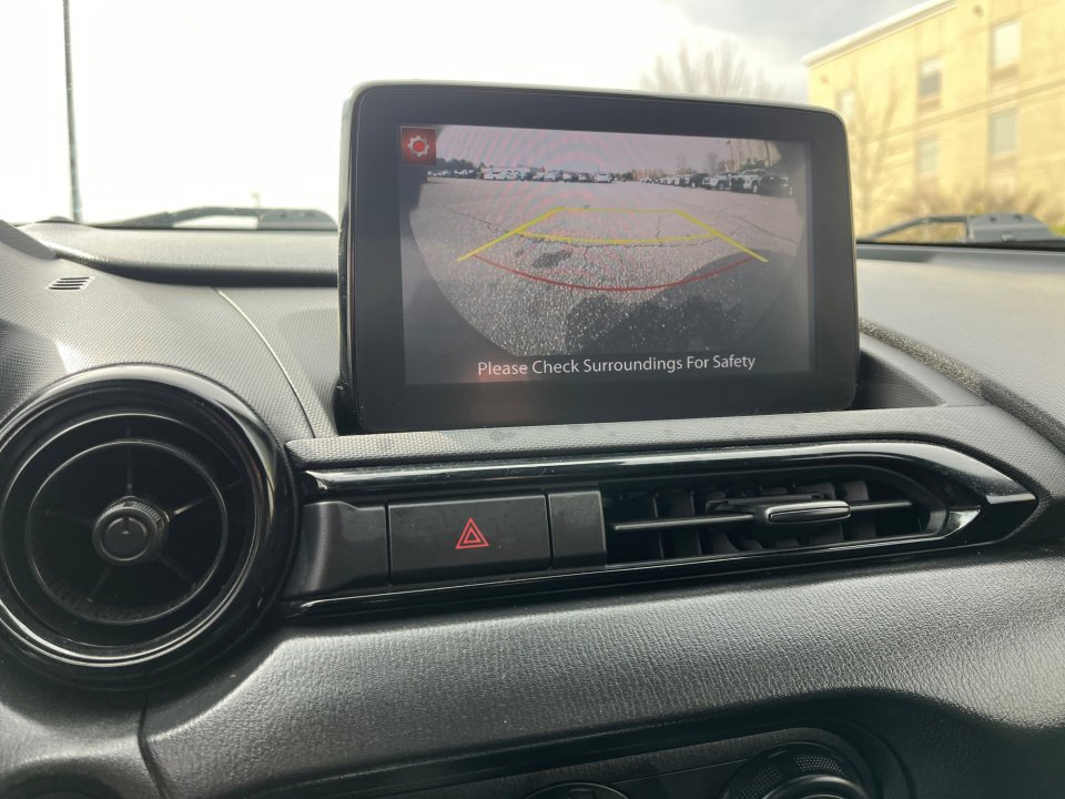 Used 2019 MAZDA MX-5 Miata Sport w/ I-ACTIVSENSE Sport Package RWD image 19