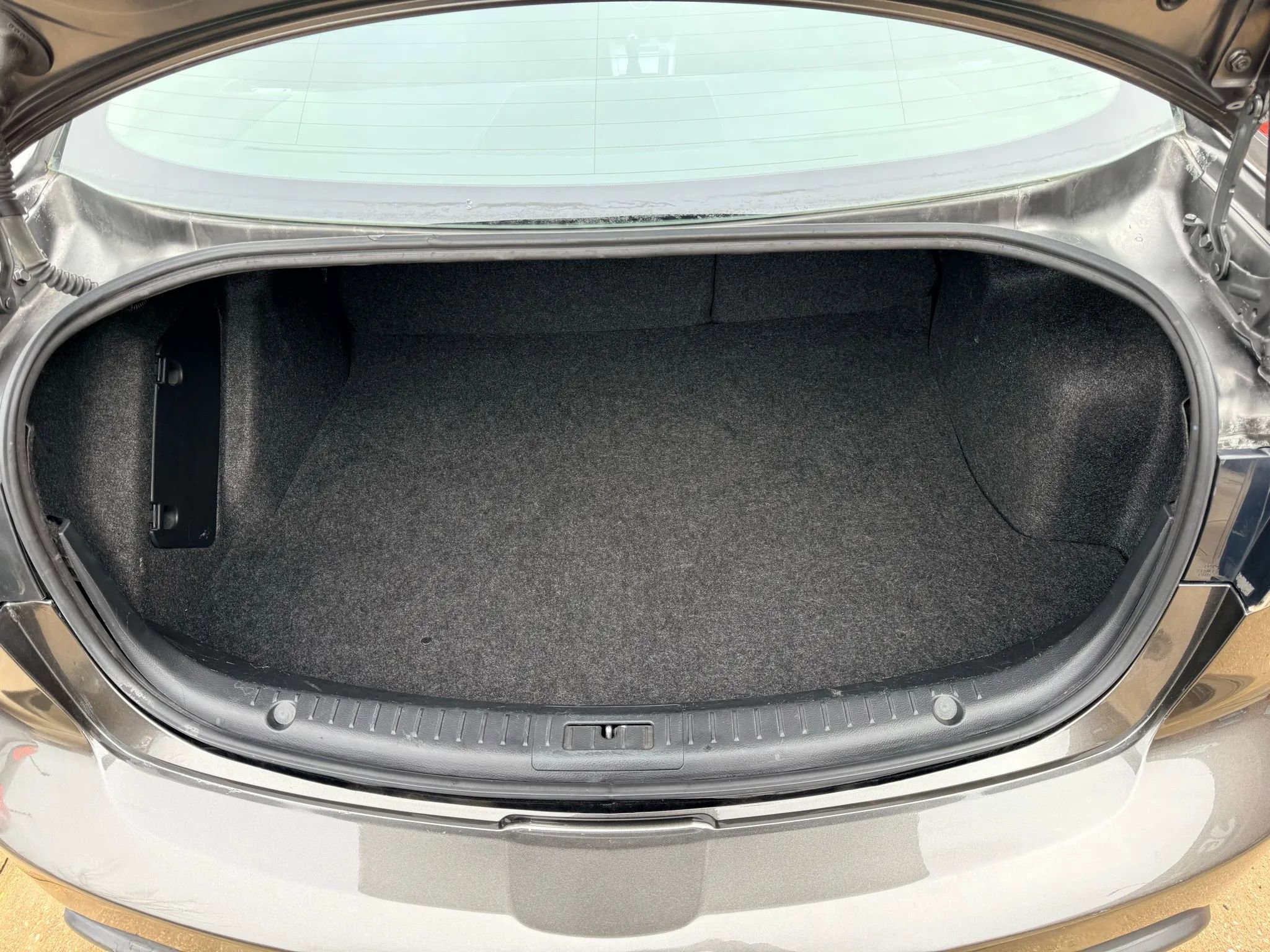 Used 2010 MAZDA MAZDA3 i Touring image 17