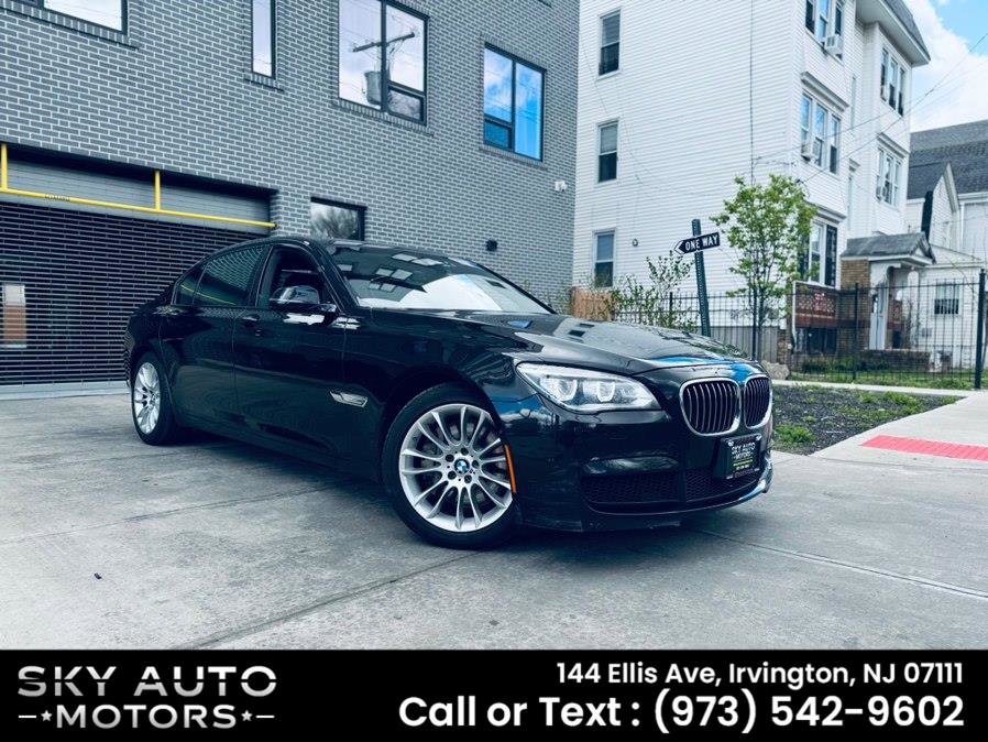 Used 2014 BMW 750Li xDrive AWD/4WD image 3