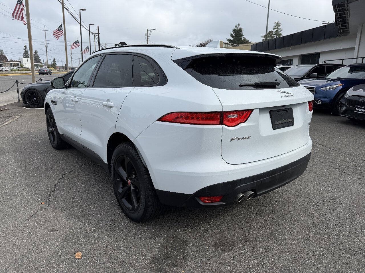 Used 2018 Jaguar F-PACE Prestige AWD/4WD image 3