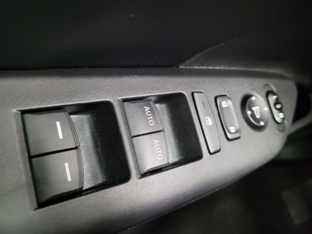 Used 2019 Honda Insight Touring image 27