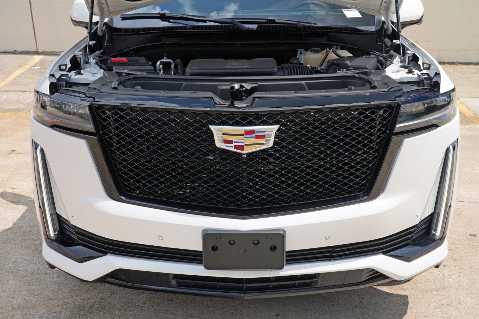 Used 2022 Cadillac Escalade Sport Platinum AWD/4WD image 8