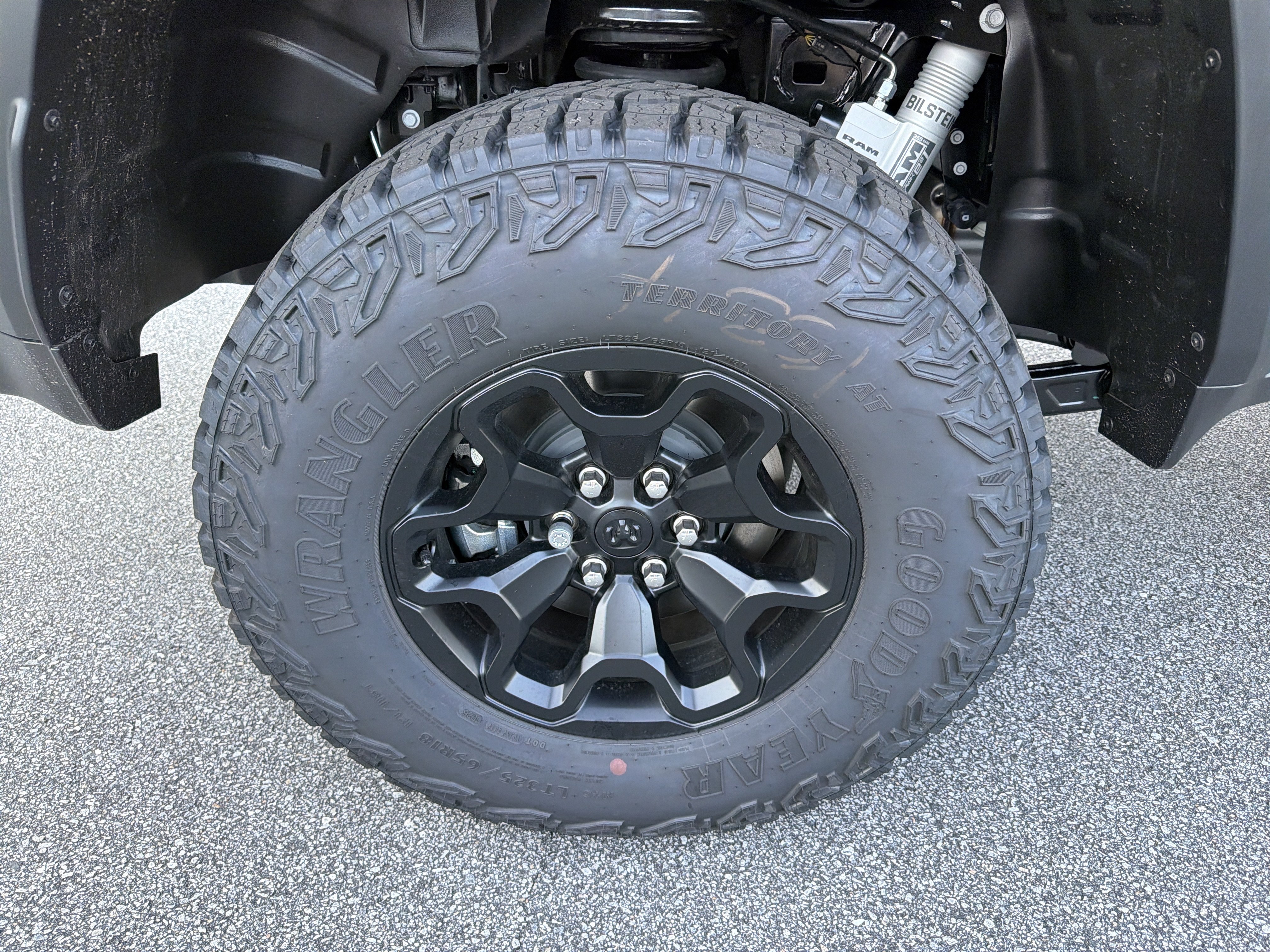 New 2026 RAM 1500 RHO AWD/4WD image 16