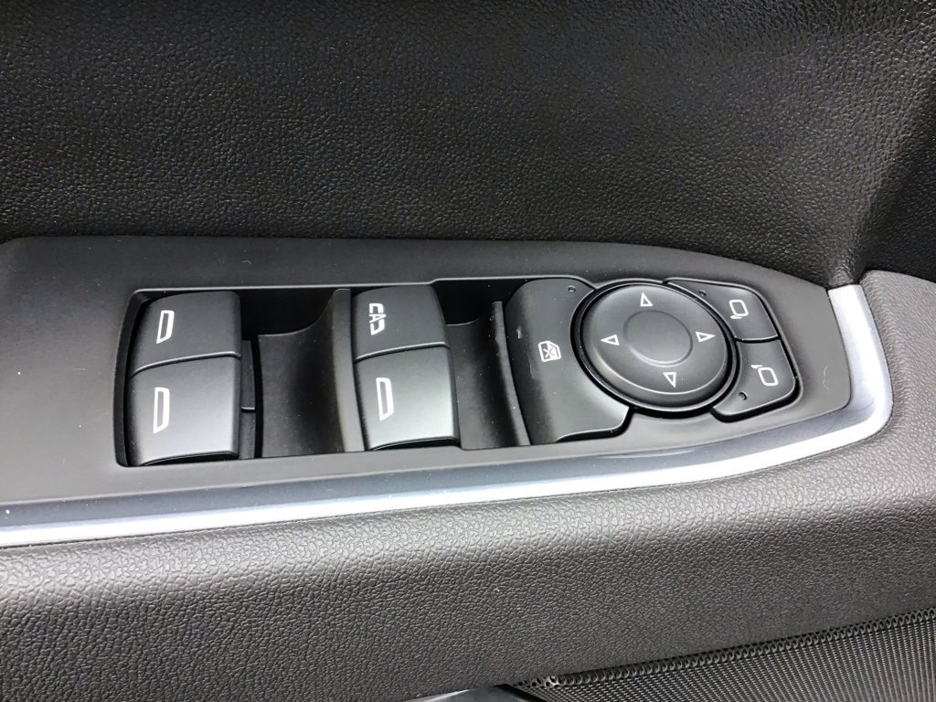 New 2025 Chevrolet Silverado 1500 LT image 12