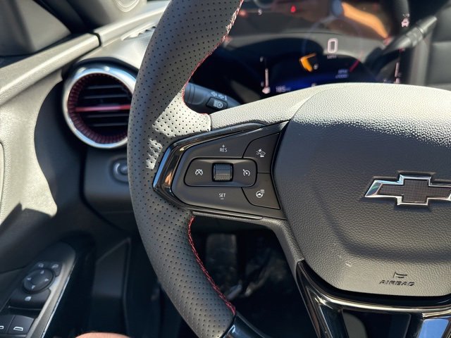 New 2026 Chevrolet Trax RS w/ Sunroof Package image 23