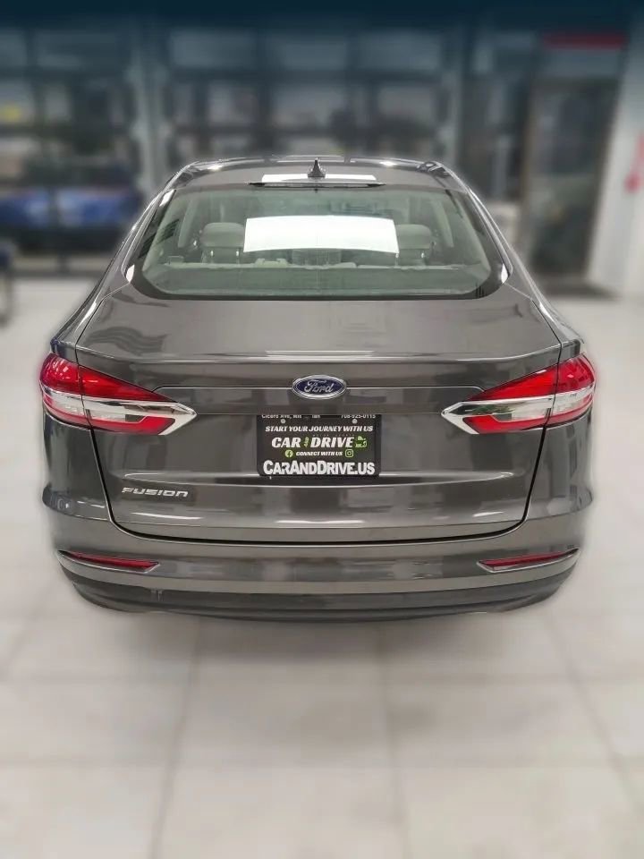 Used 2020 Ford Fusion S image 4
