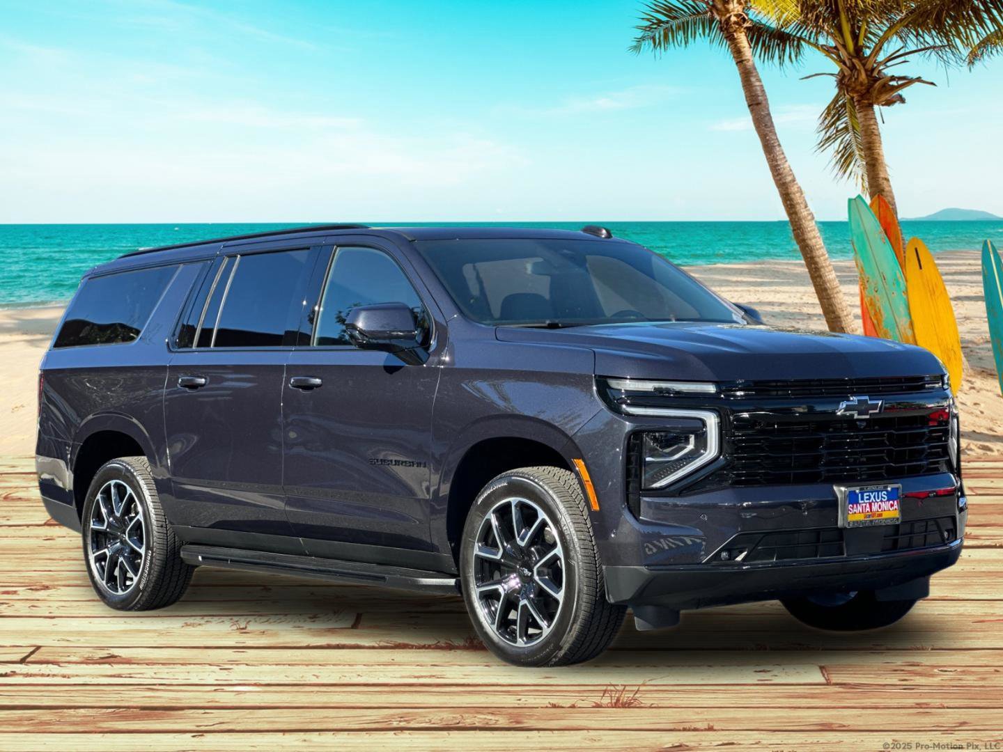 Used 2025 Chevrolet Suburban RST image 7