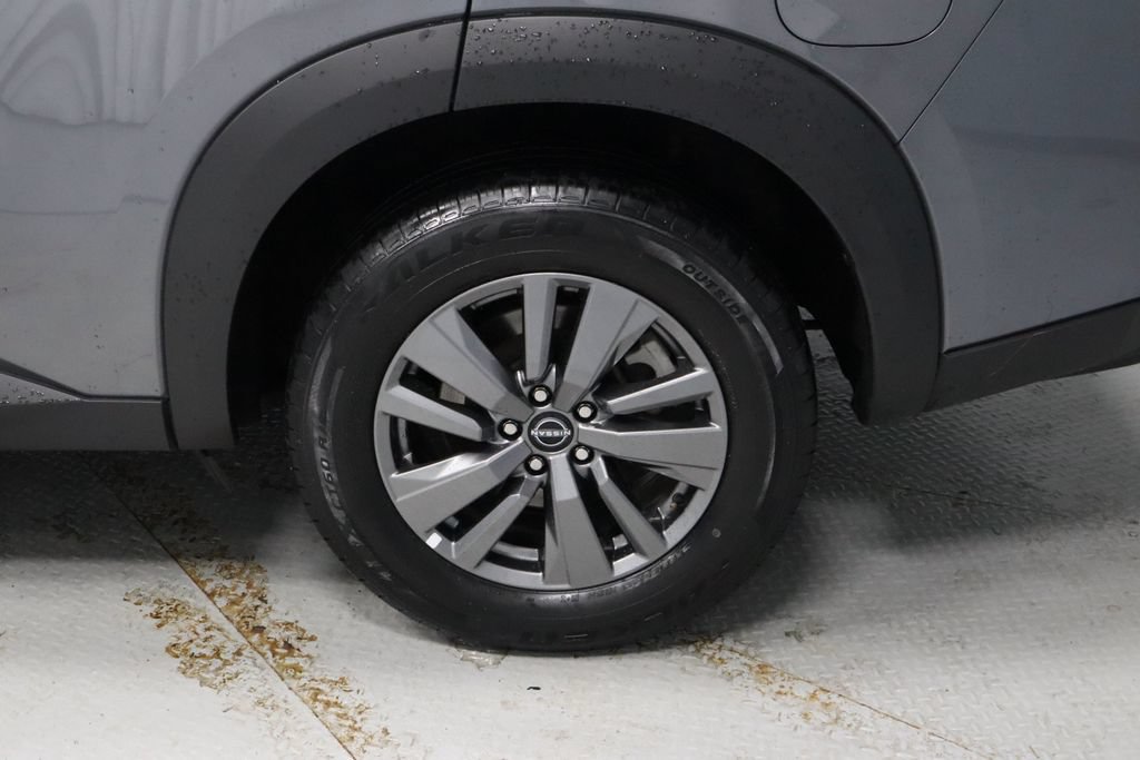 Certified 2025 Nissan Pathfinder SV AWD/4WD image 19