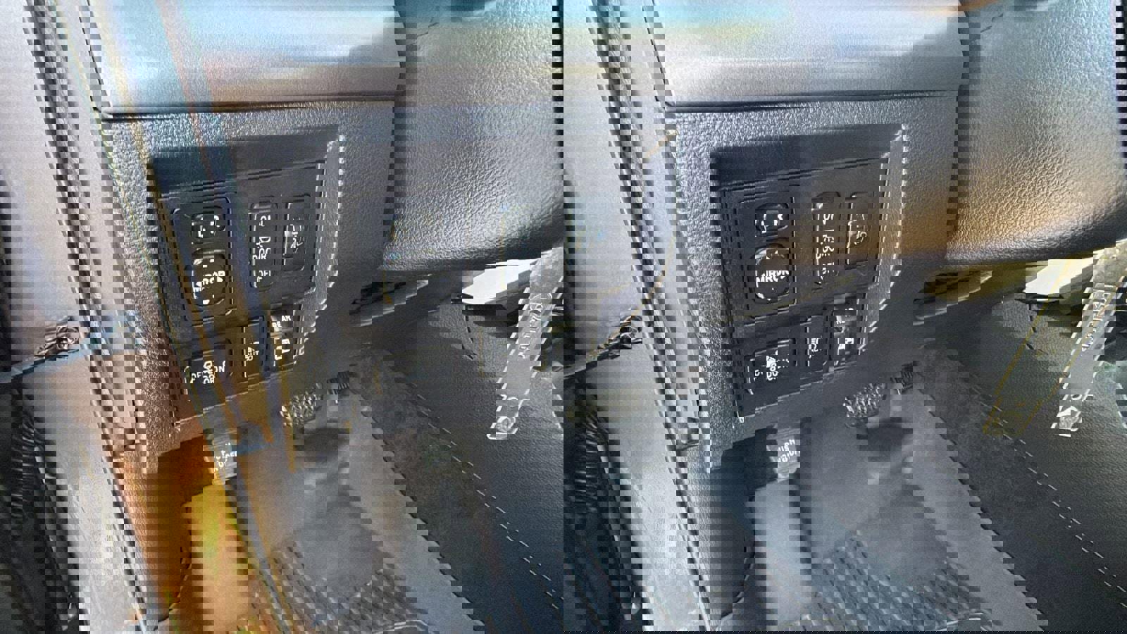 Used 2018 Toyota Tundra SR5 w/ TRD Sport Package image 21