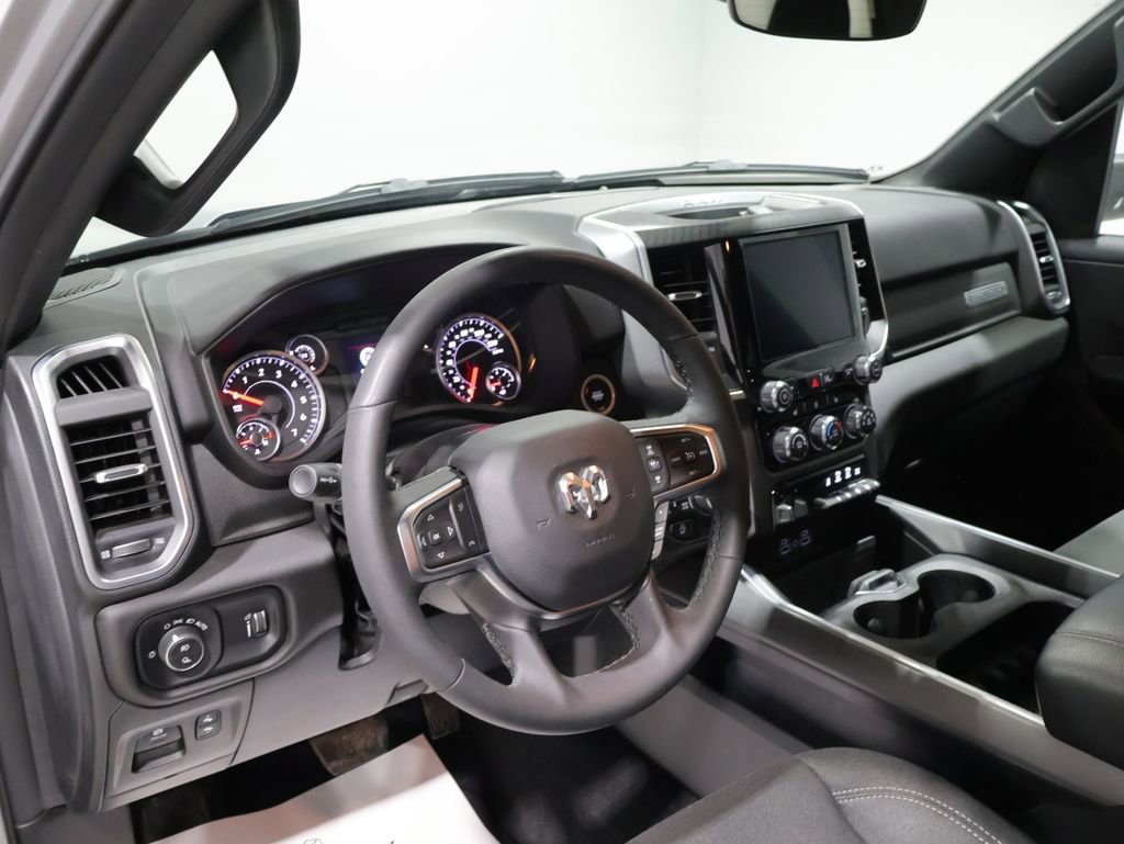 Used 2025 RAM 1500 Big Horn AWD/4WD image 16