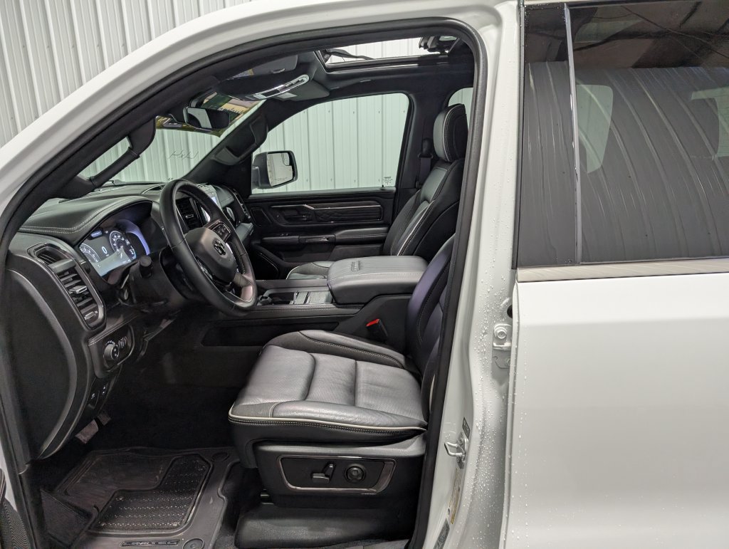 Used 2026 RAM 1500 Limited AWD/4WD image 17
