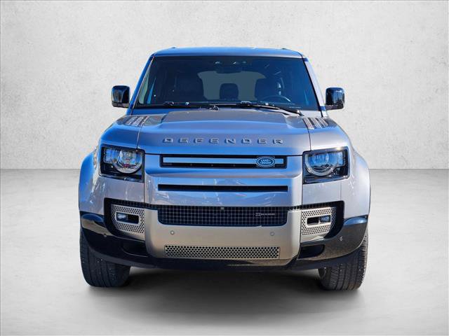 Used 2022 Land Rover Defender 110 X-Dynamic HSE image 2