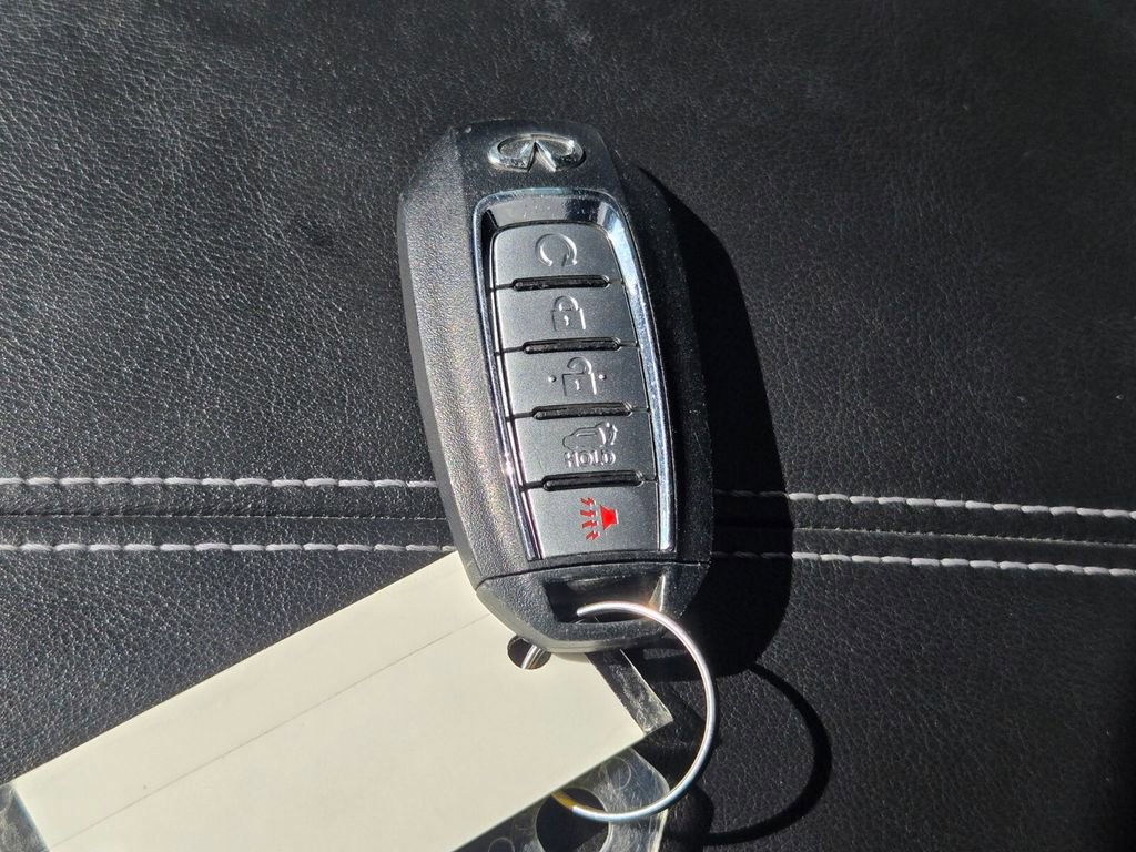 Certified 2023 INFINITI QX60 Luxe w/ Cargo Package image 25