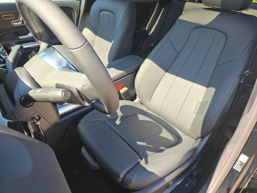 New 2026 Mercedes-Benz GLA 250 4MATIC image 23