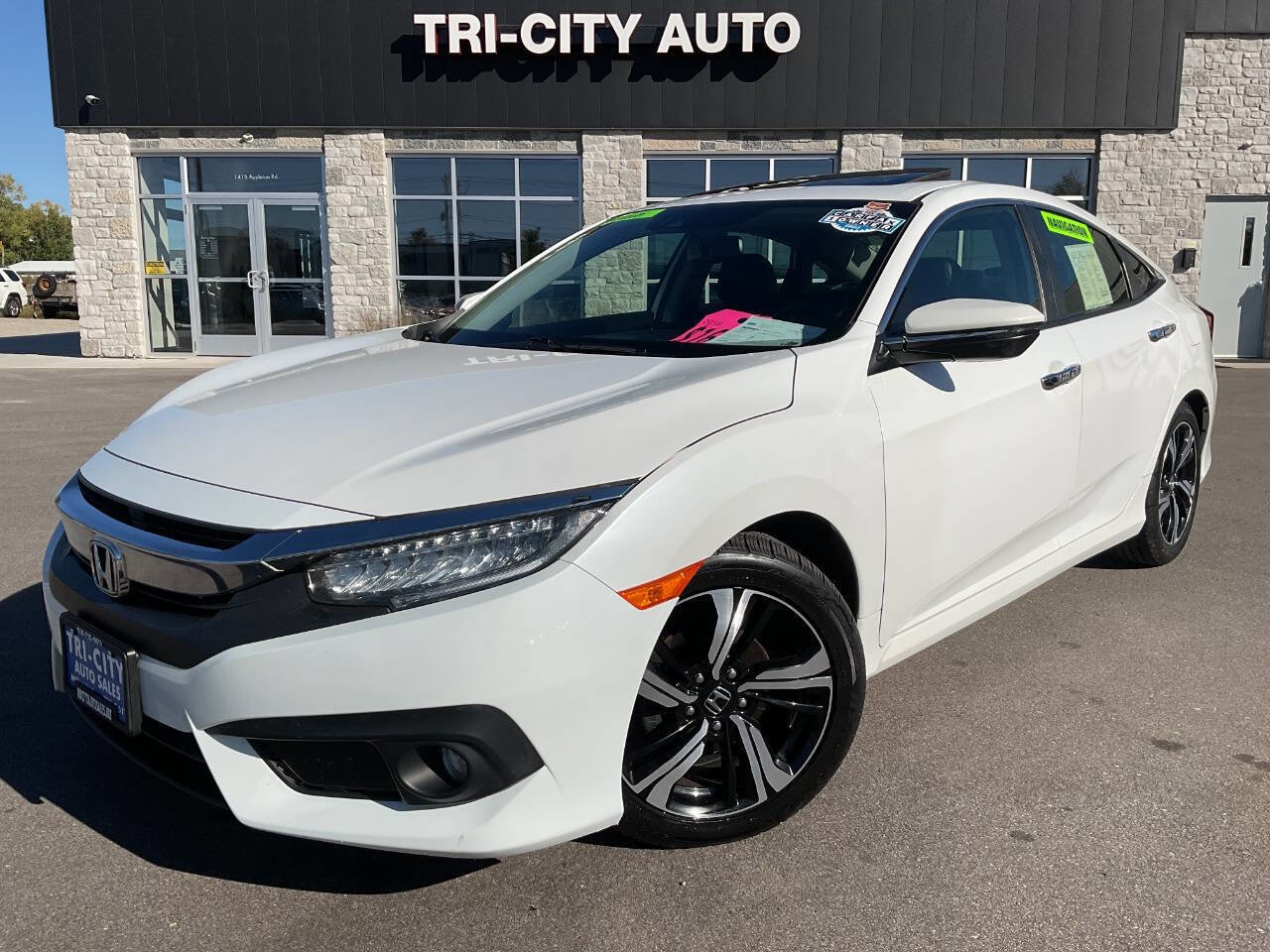 Used 2018 Honda Civic Touring