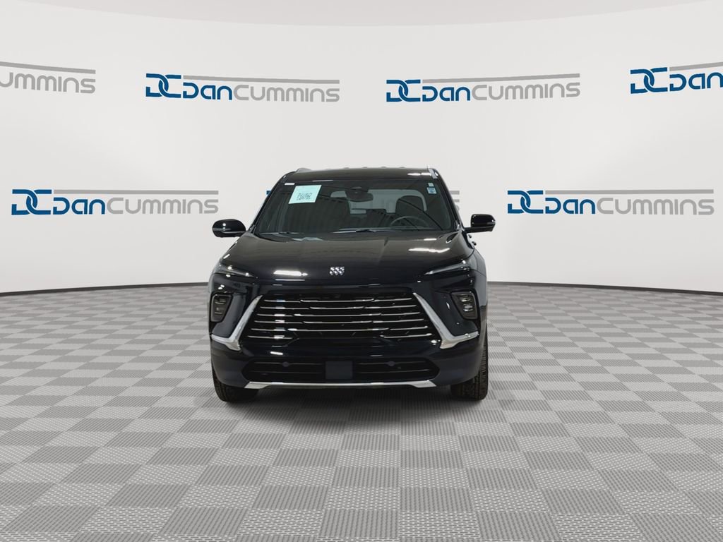 Certified 2026 Buick Enclave Preferred image 3