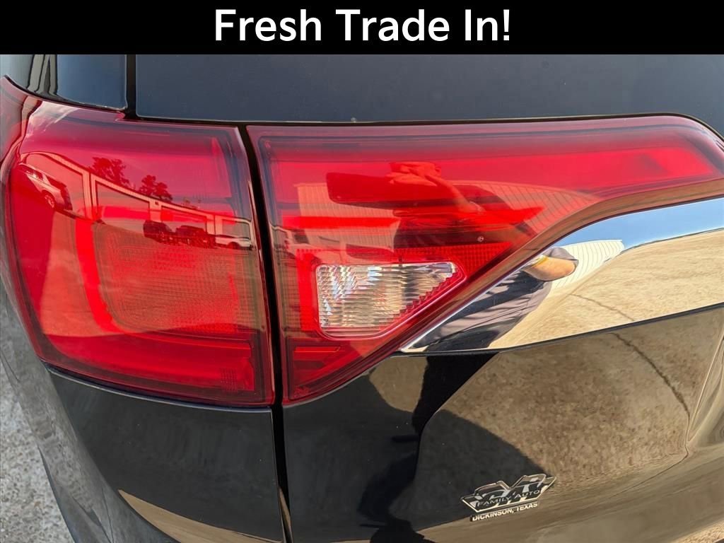 Used 2017 GMC Acadia SLT FWD image 11