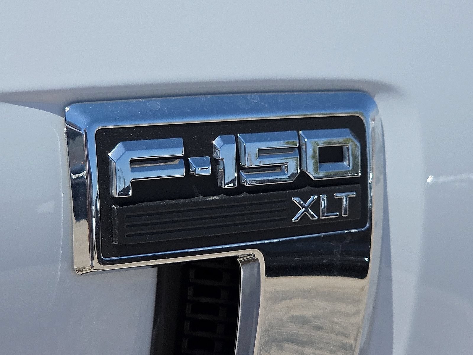 Used 2024 Ford F150 XLT w/ Equipment Group 302A MID AWD/4WD image 8