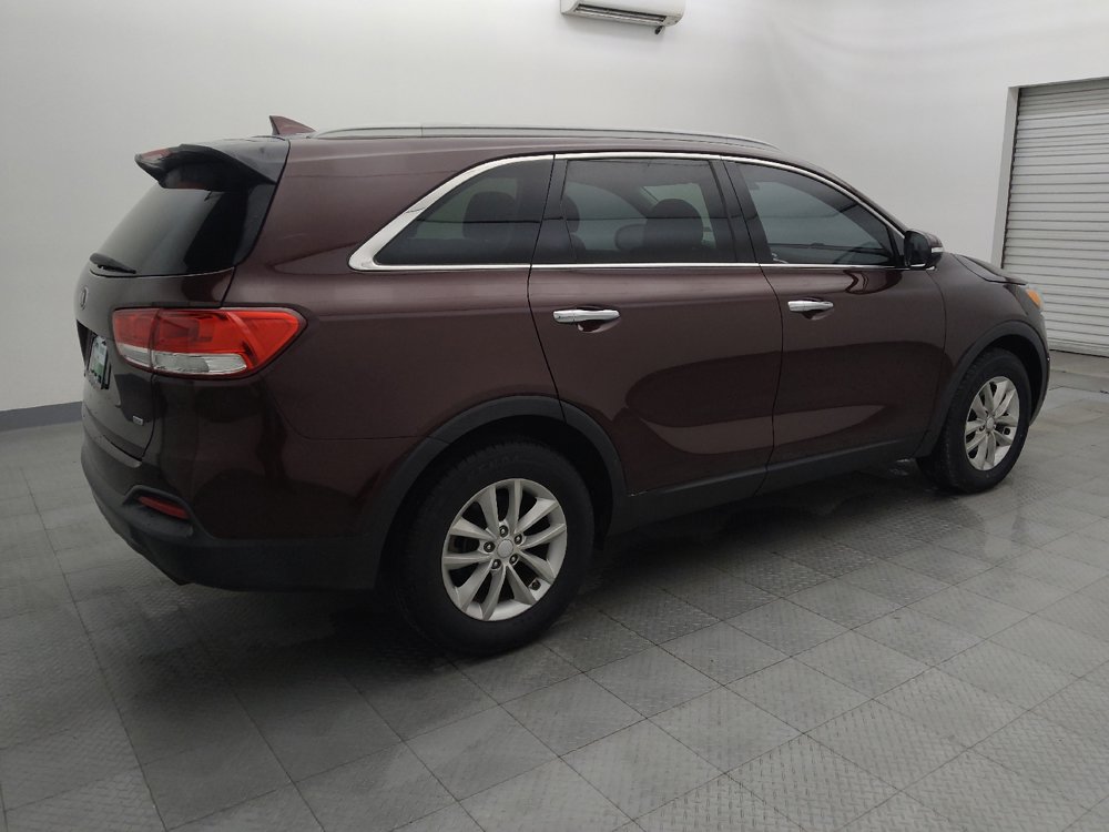 Used 2018 Kia Sorento LX FWD image 10