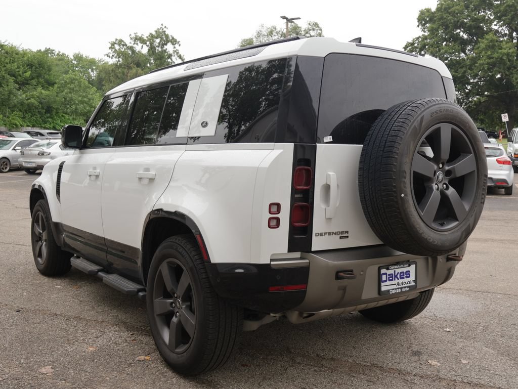 Used 2022 Land Rover Defender 110 X-Dynamic SE AWD/4WD image 5
