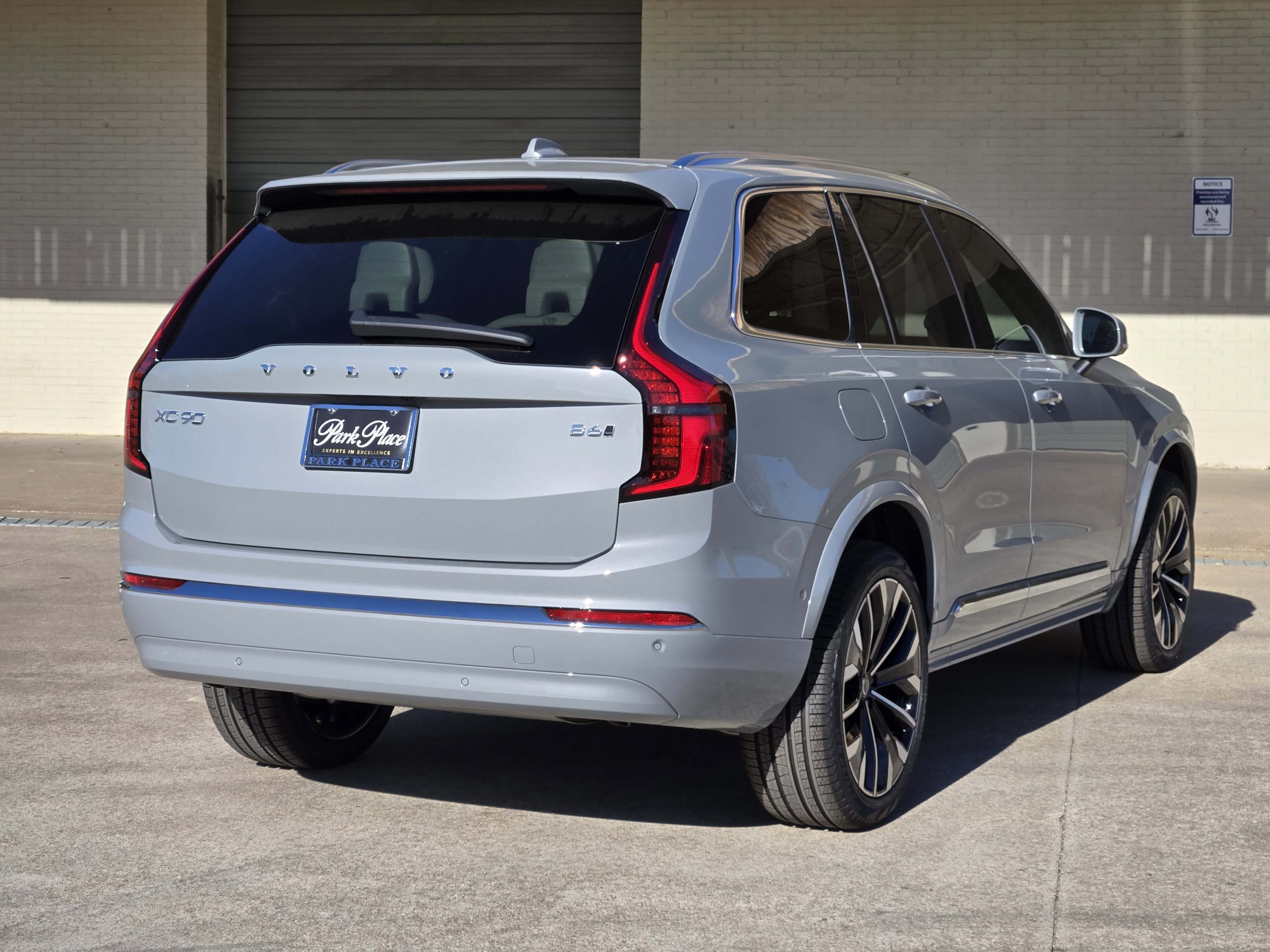 New 2026 Volvo XC90 B6 Ultra image 9