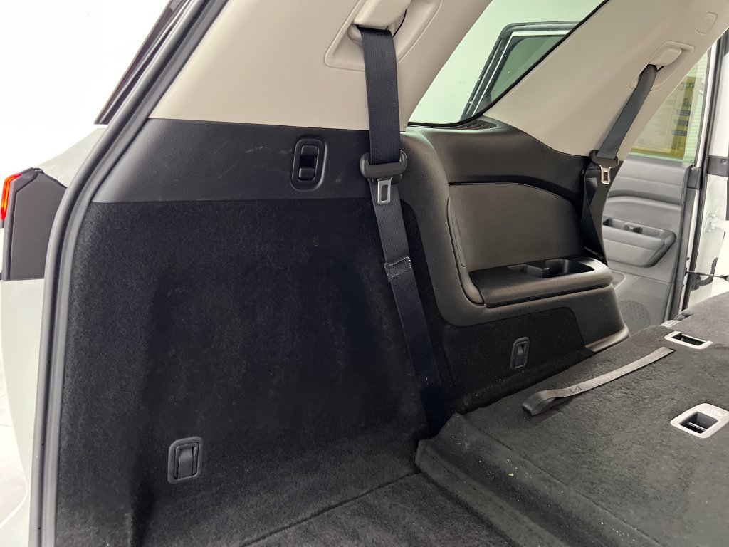 Used 2024 Nissan Pathfinder SV FWD image 40
