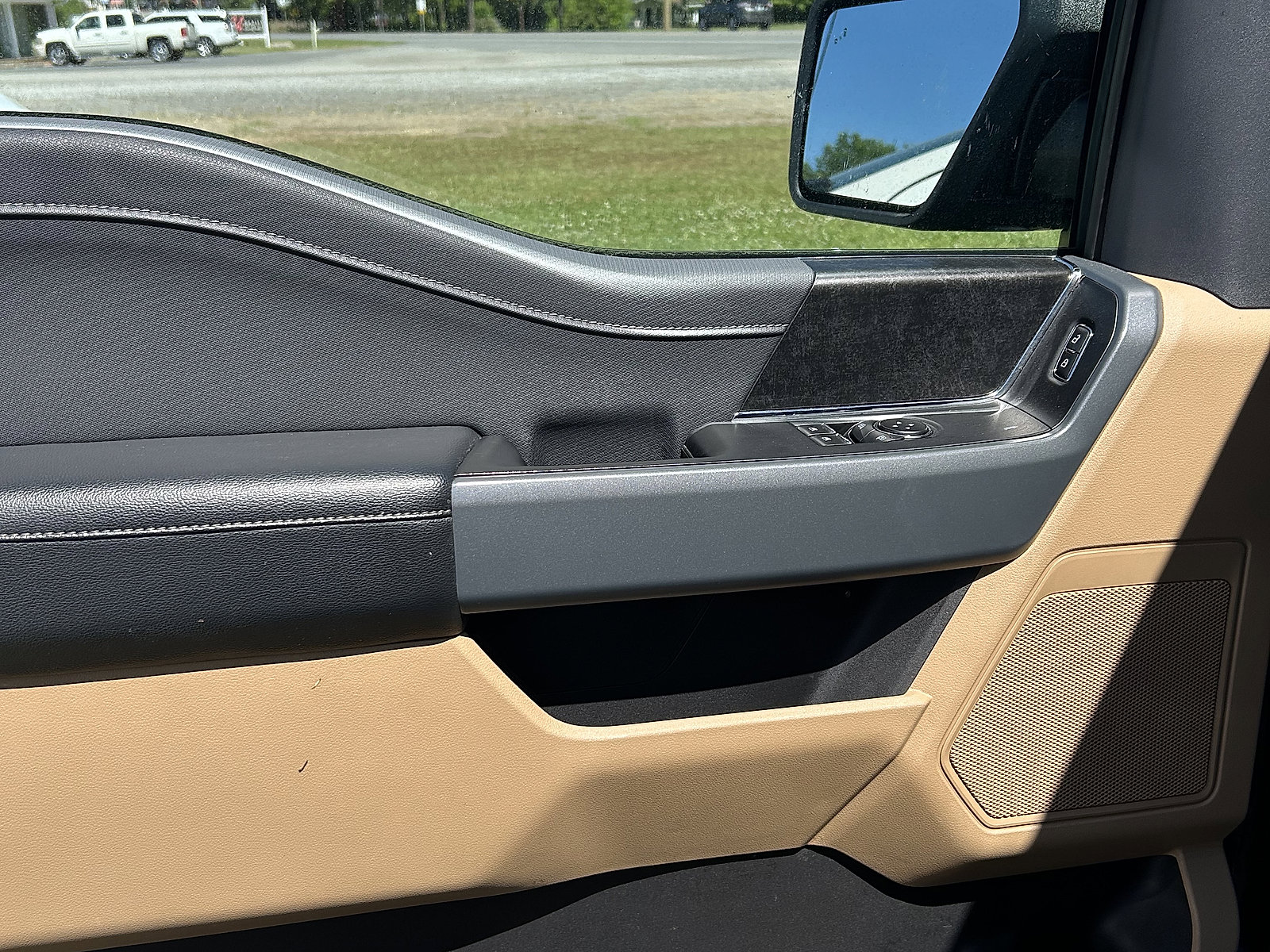 Used 2023 Ford F150 XLT w/ Equipment Group 301A Mid image 12