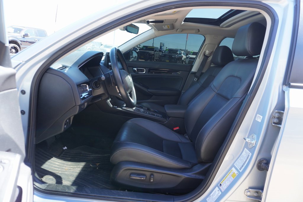 Used 2022 Honda Civic Touring image 7