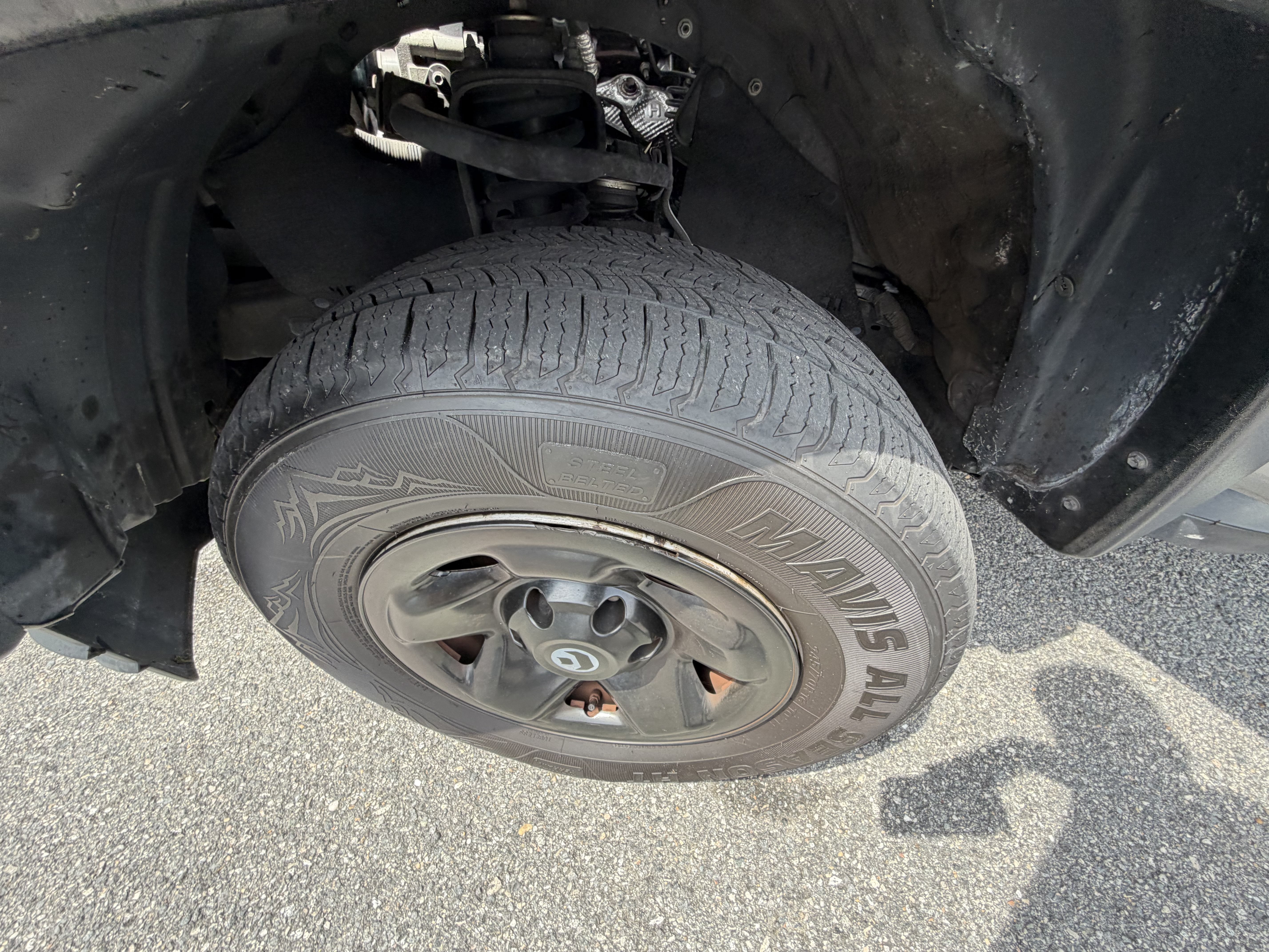 Used 2016 Toyota Tacoma SR5 w/ Towing Package RWD image 23